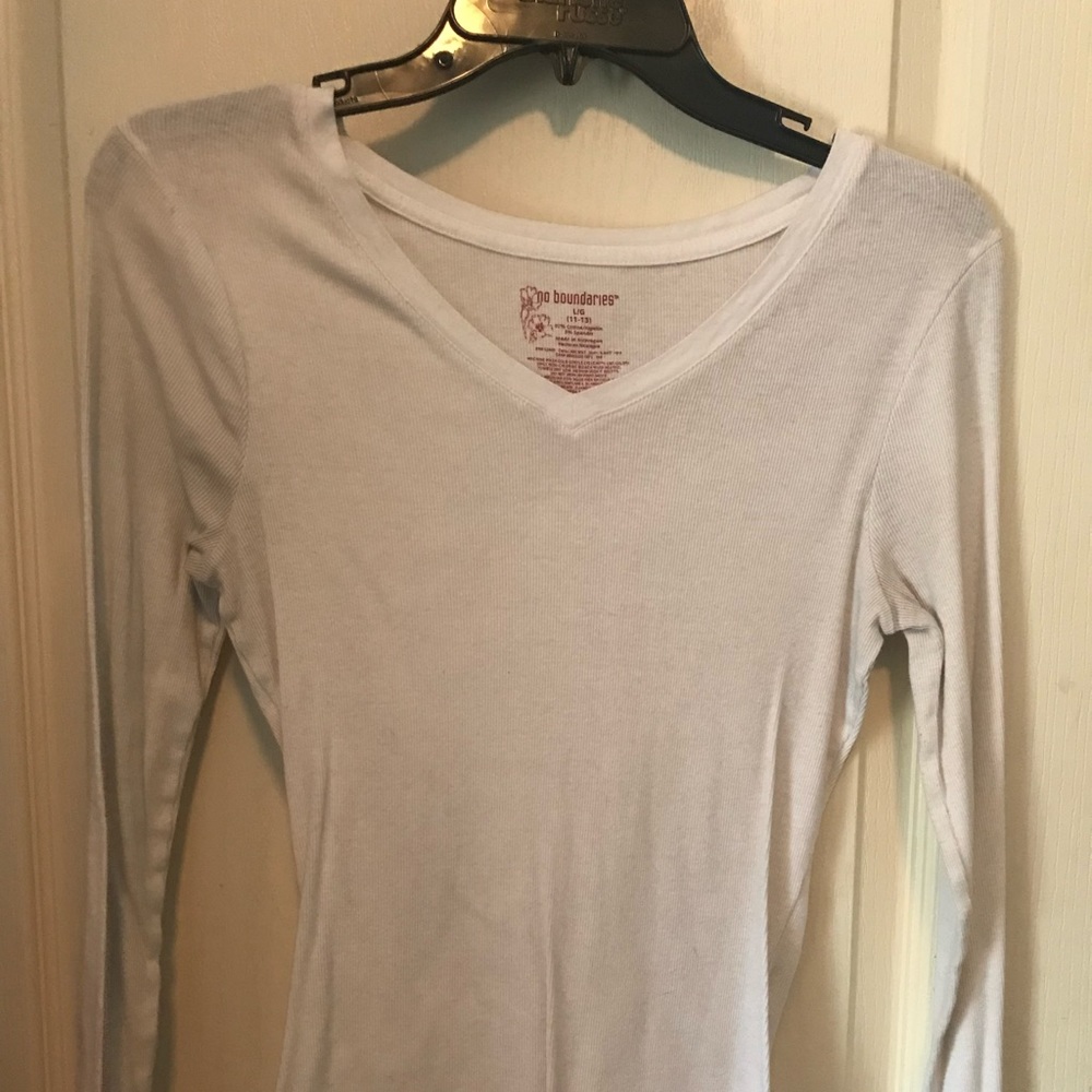 White long sleeve ribbed T-shirt